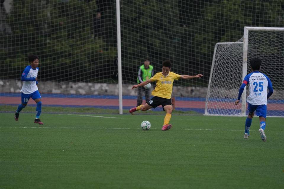 皮球直奔禁 皮球直奔禁