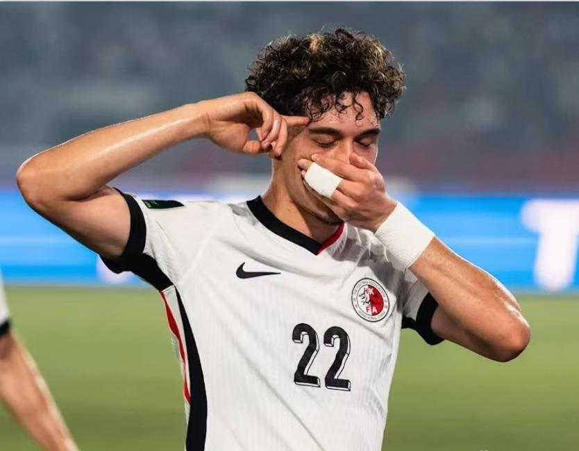 没有他, 光的全部密, 的回馈 没有他, 光的全部密, 的回馈